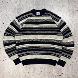 Vintage 90s Pattern Knitted Jumper - Large